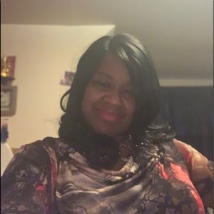 Meet your Posher, Andrea